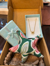 Rakhi Gift Hamper - Within 500 - Option 4