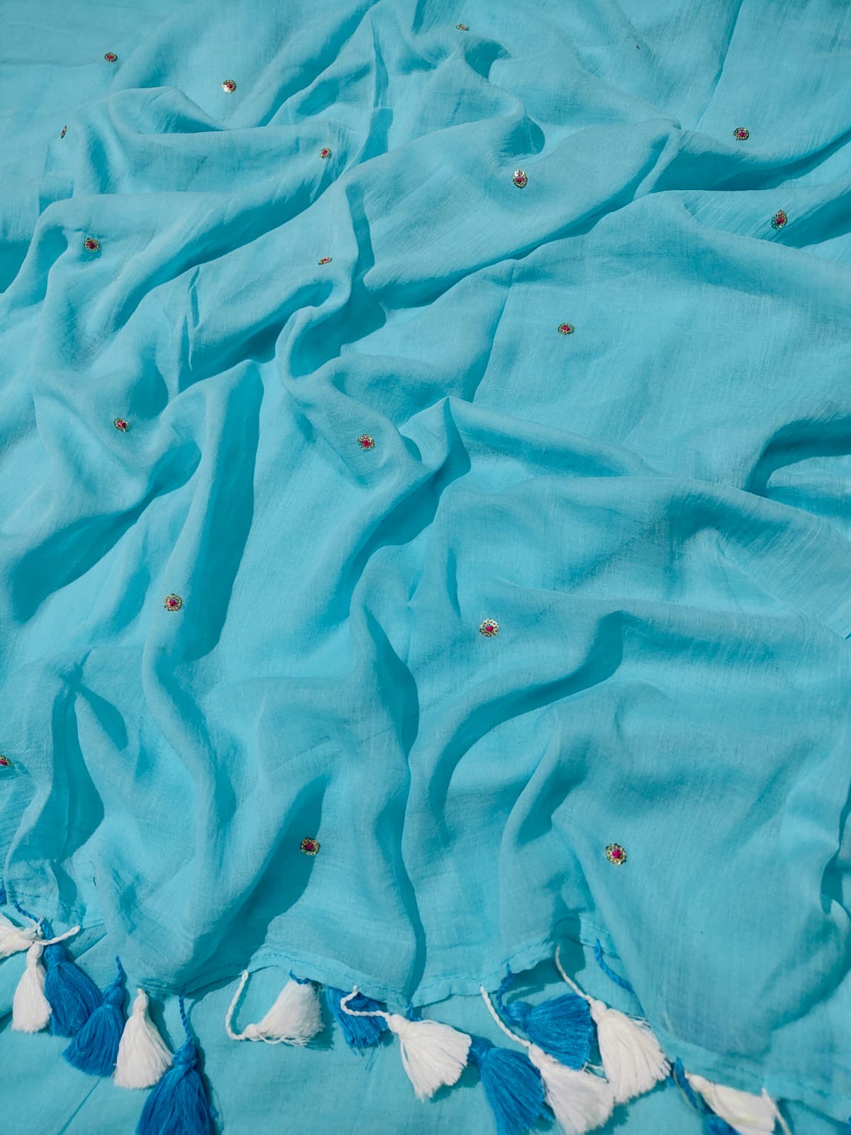 The hand crafted "Bindi" mul cotton saree