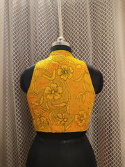 Sleeveless reverse katha blouse