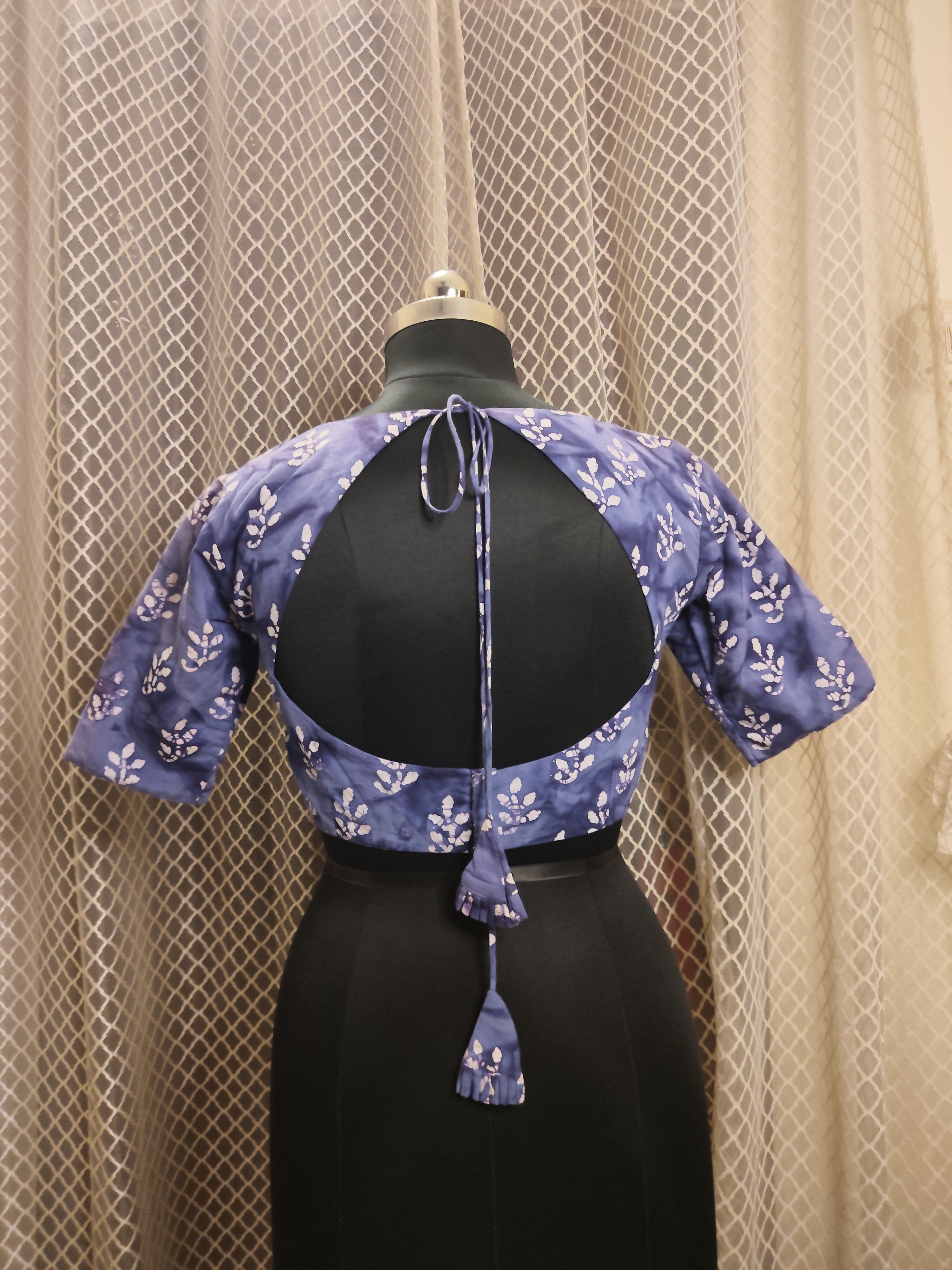 Cotton Batik backless blouse with sleeves