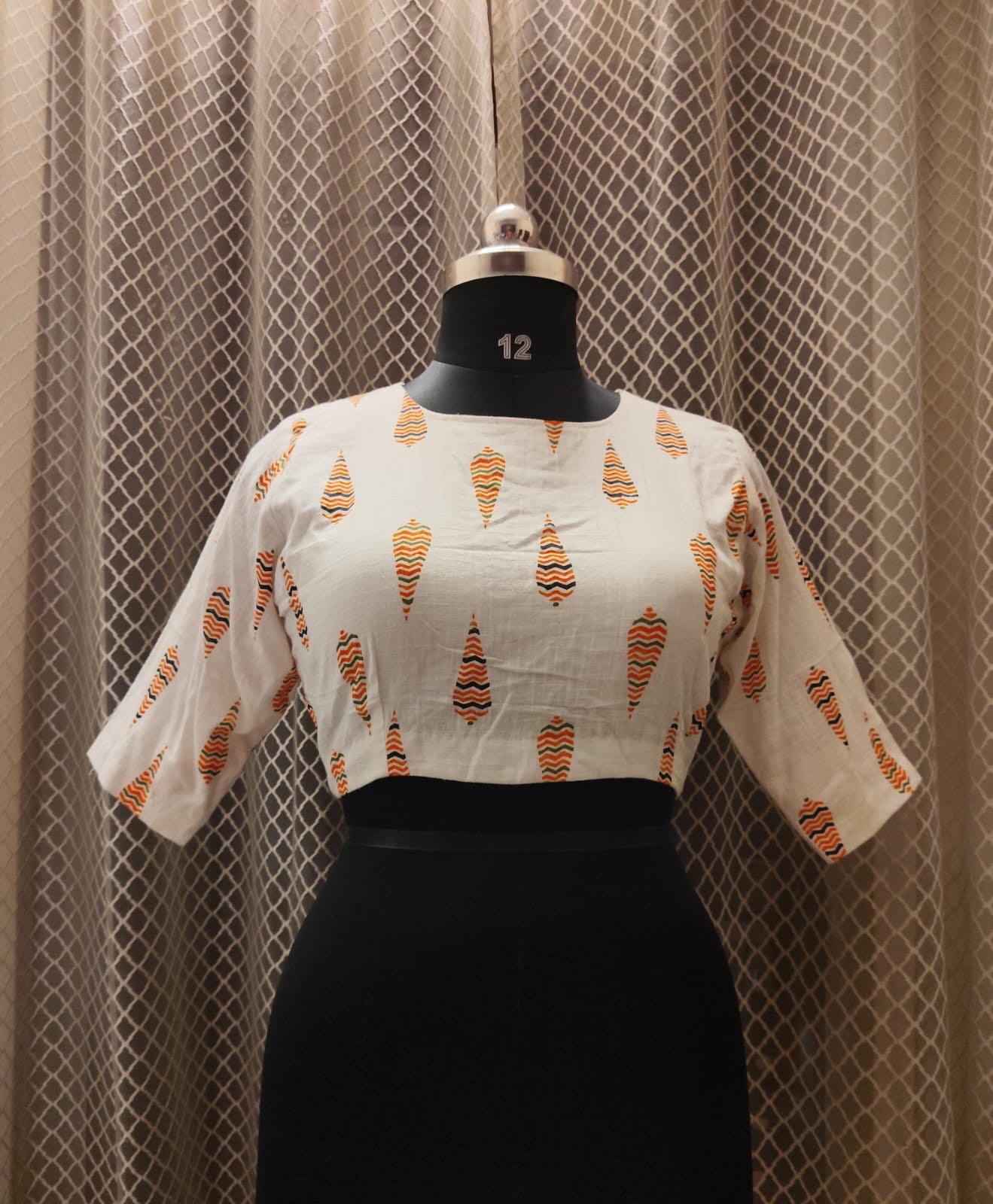"J " blouse in white and orange