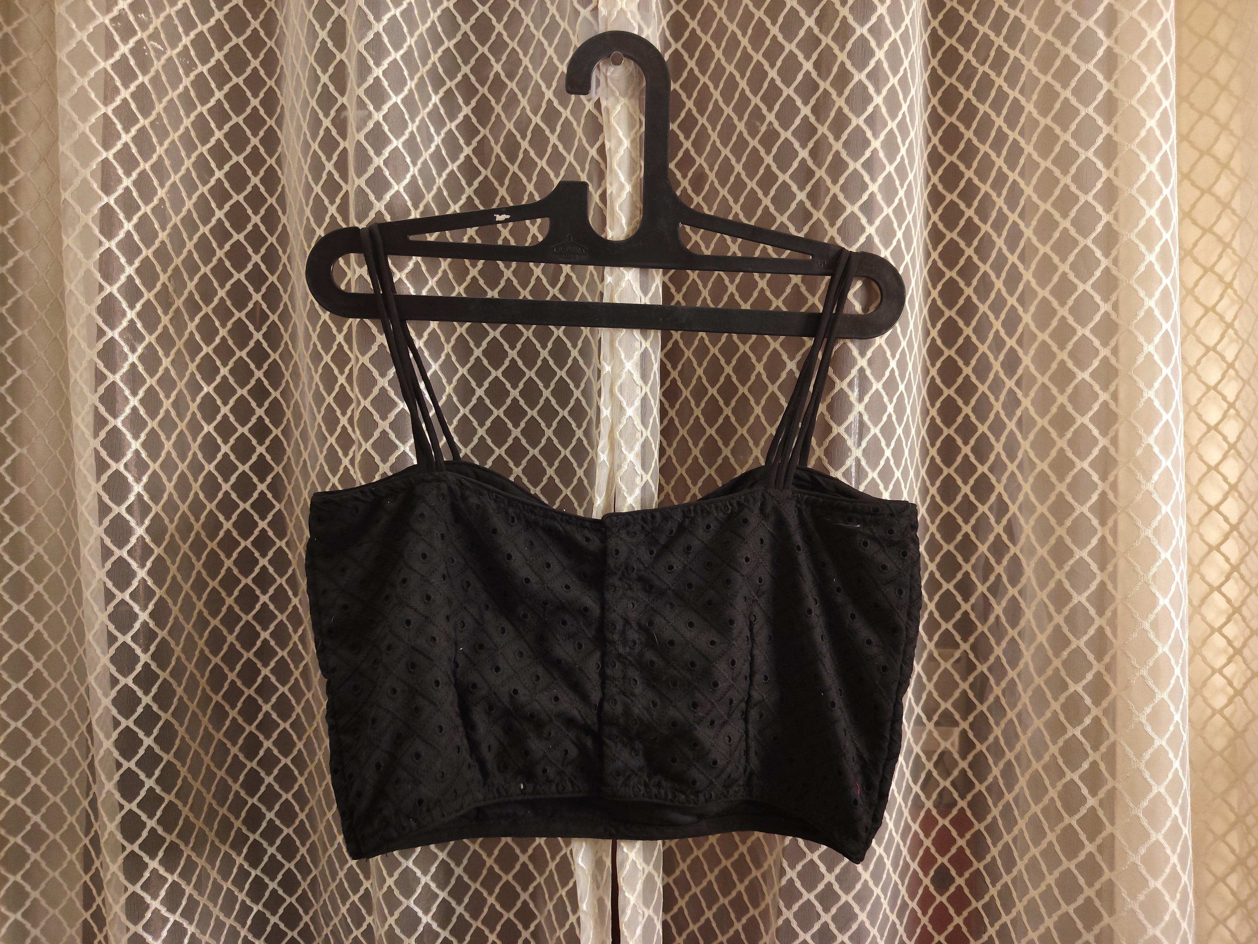 Black Hakoba blouse with noodle straps