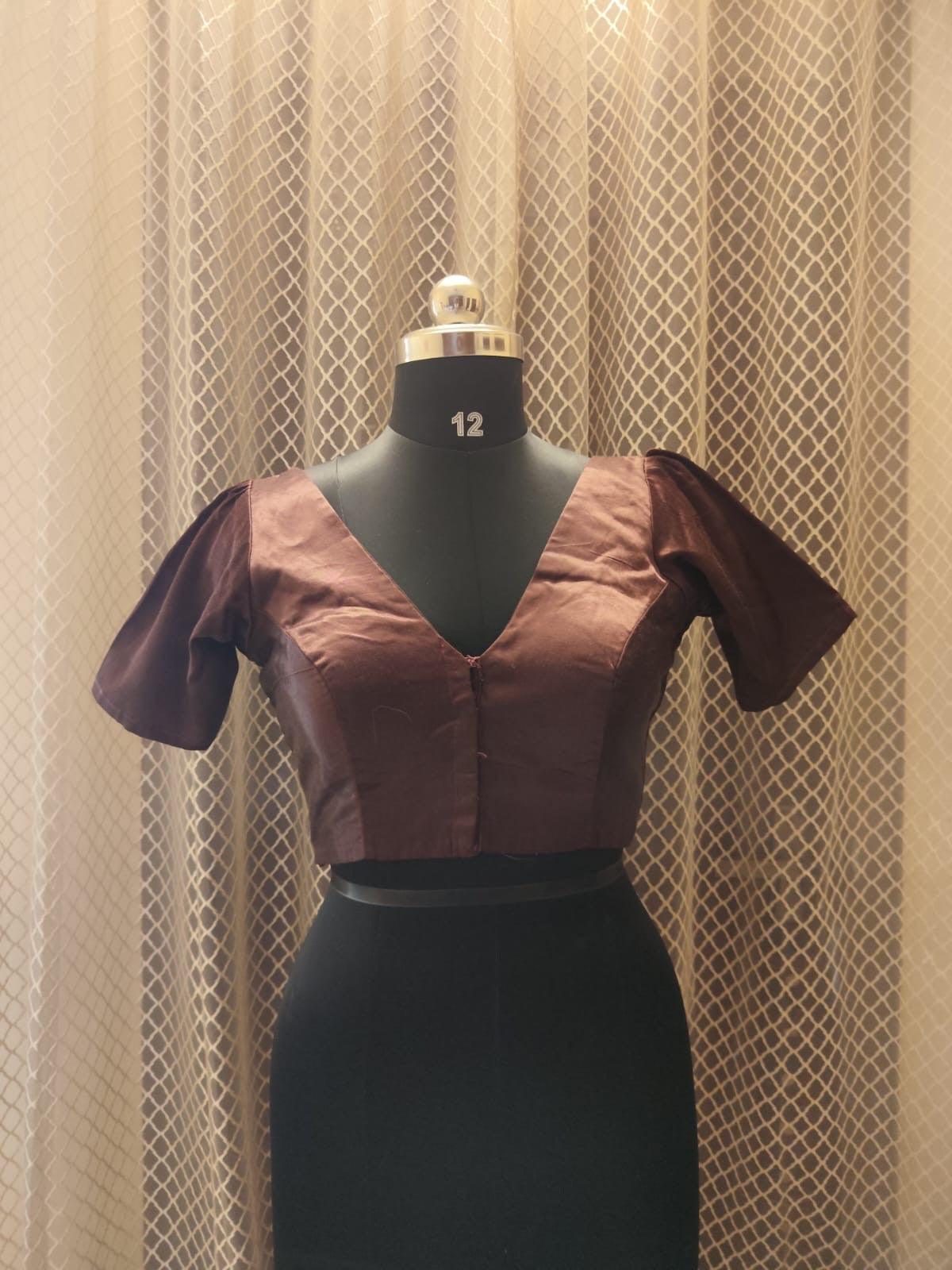 Solid colour modal puff sleeved blouse(on Sale)