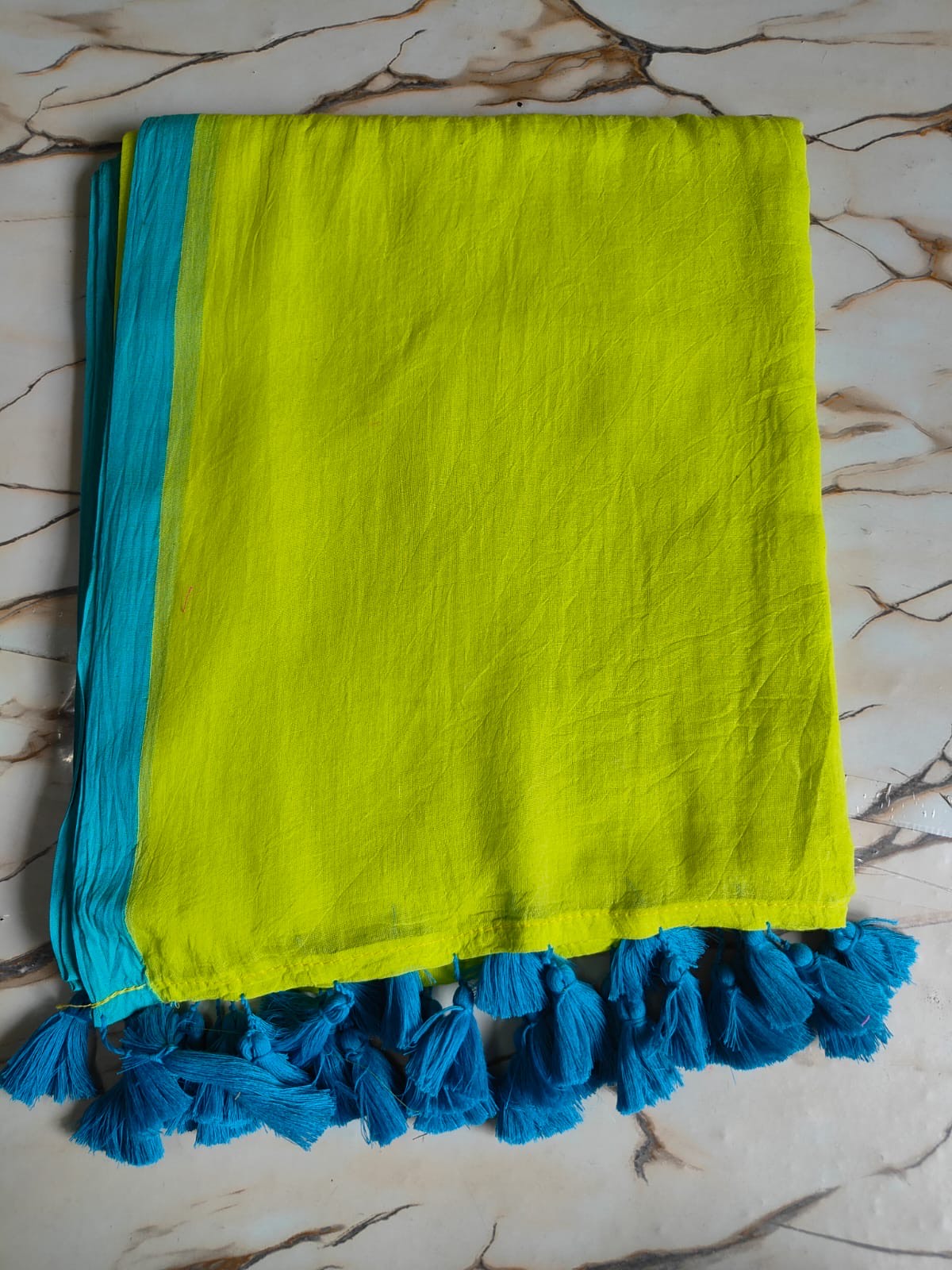 Bordered Sheroes - Plain mul cotton sarees with matching border and tassels