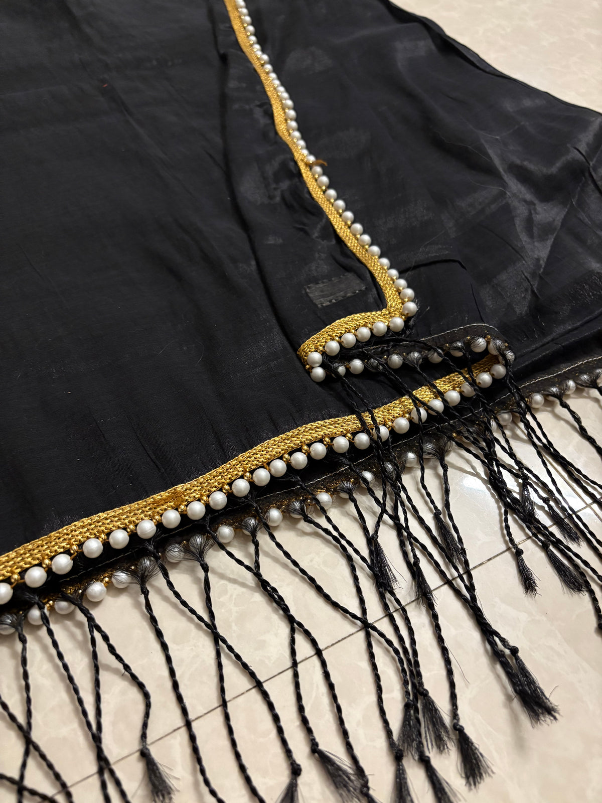 Black cotton zari molten metal with pearl border