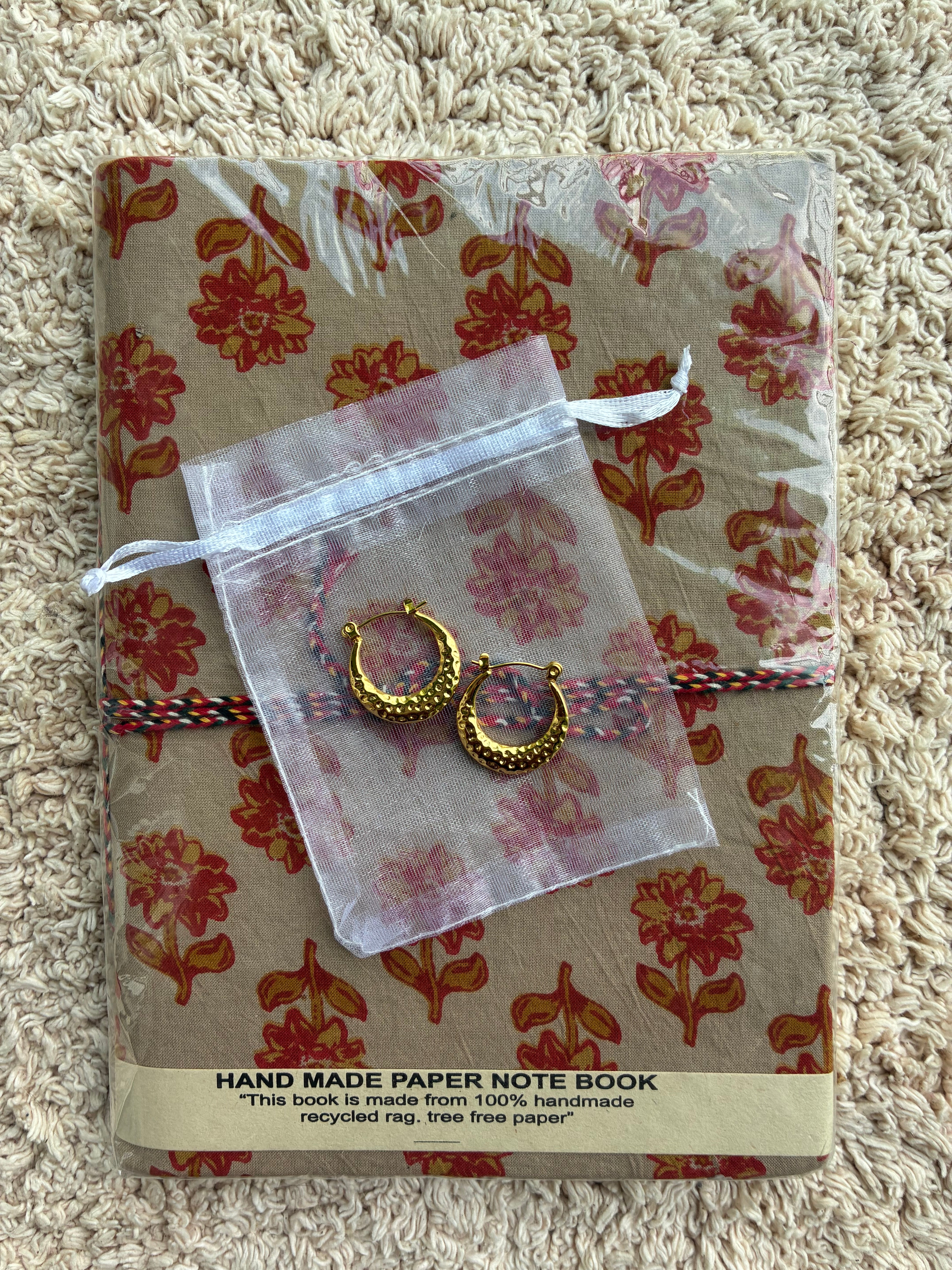 Rakhi Gift Hamper - Within 500 - Option 2