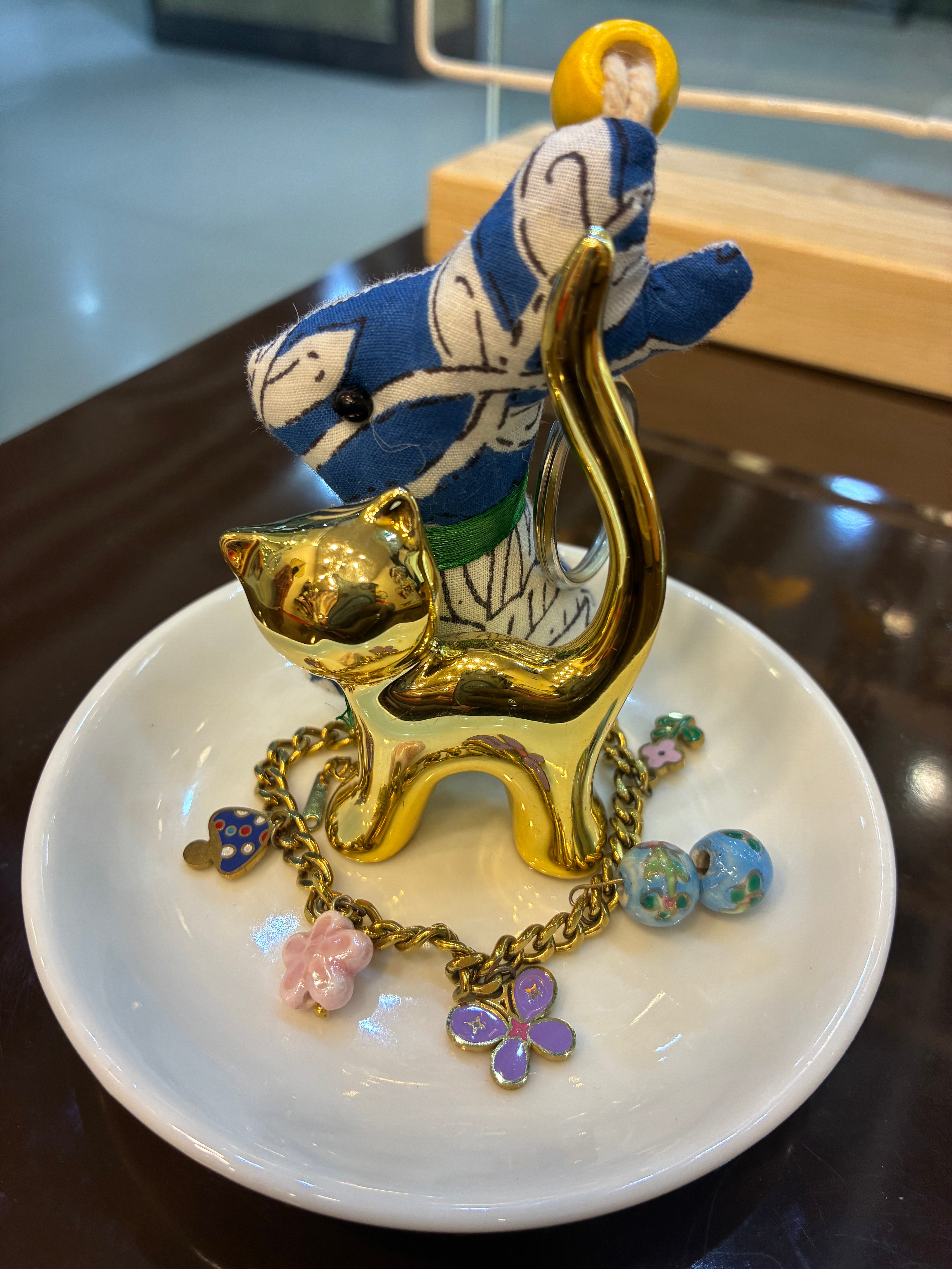 Rakhi Gift Hamper - Within 1000 - Option 2