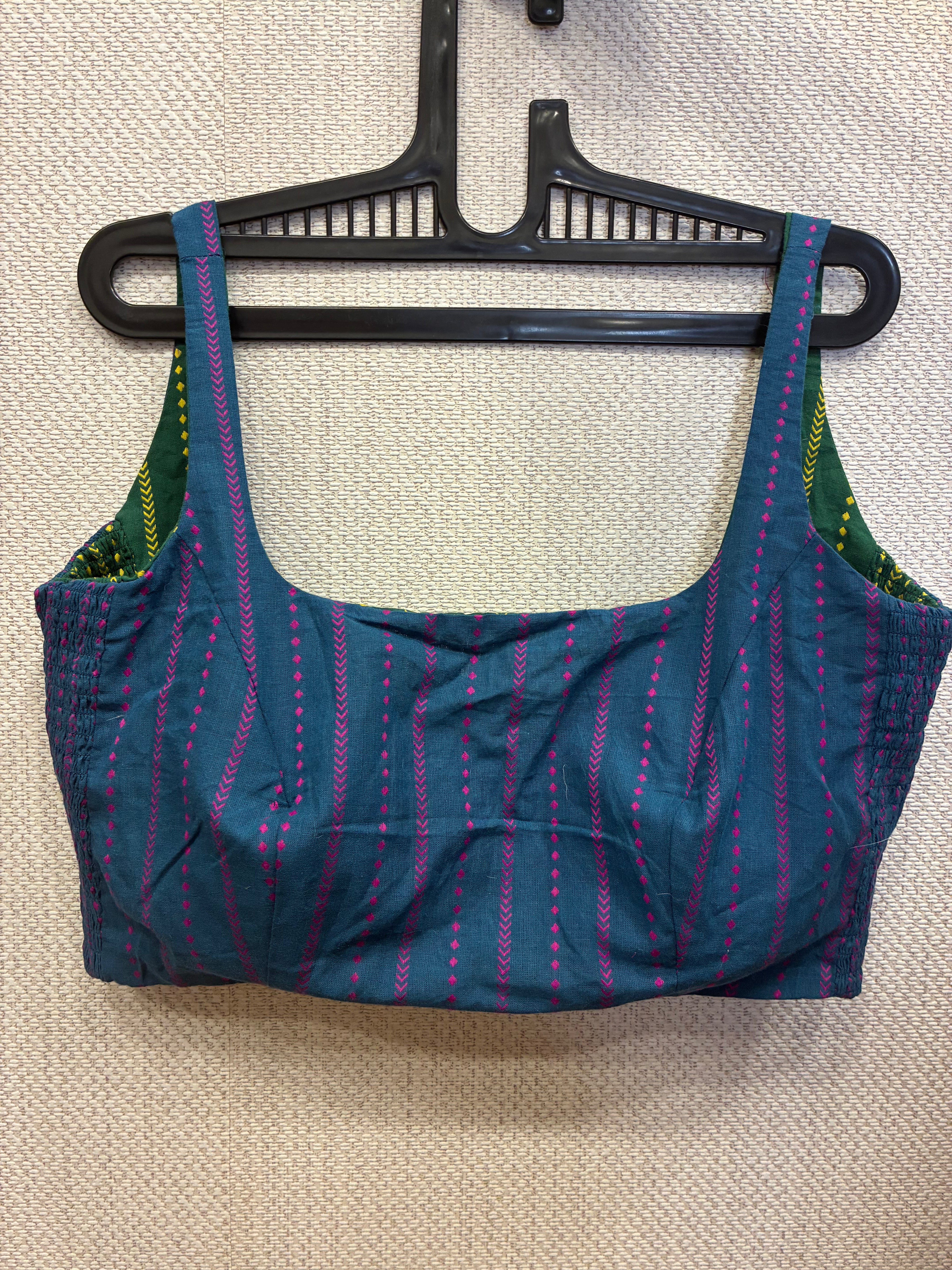 Blue-green Kuk-kuk blouses (both side wearable)