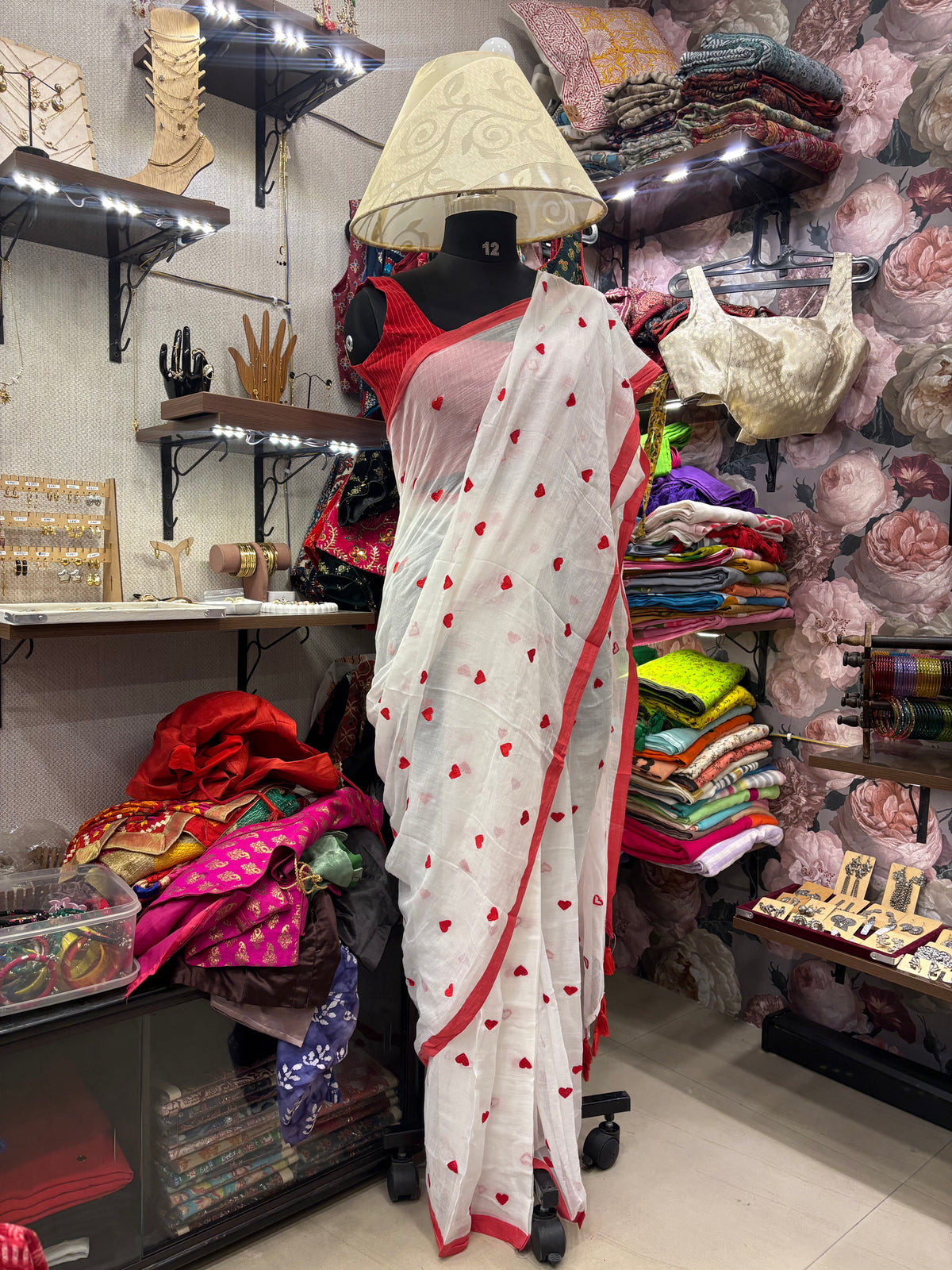 "Laal-Shada" ready-to-wear mul cotton saree 2