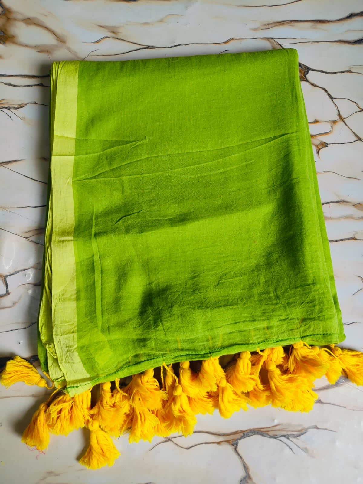 Bordered Sheroes - Plain mul cotton sarees with matching border and tassels