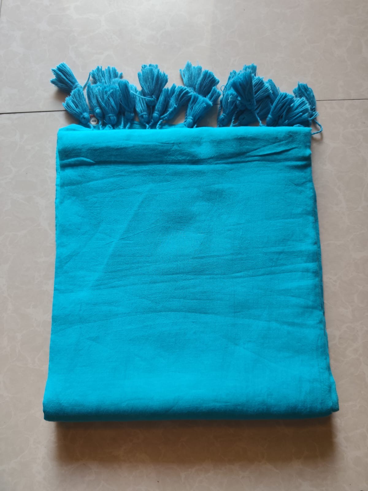 Sheroes plain mul cotton saress