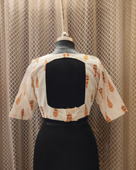 "J " blouse in white and orange